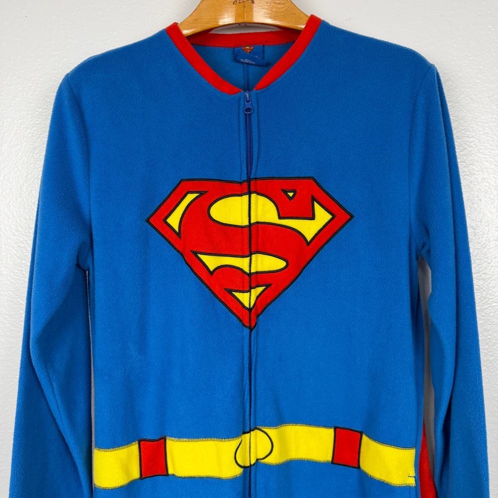 DC Comics Superman Adult M Fleece One Piece Pajamas Cape Costume with Pockets - Picture 3 of 13
